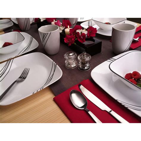 Corelle Squares Simple Sketch 1088188 16-Piece Dinnerware Square White Value Bundle - Buy Online ...