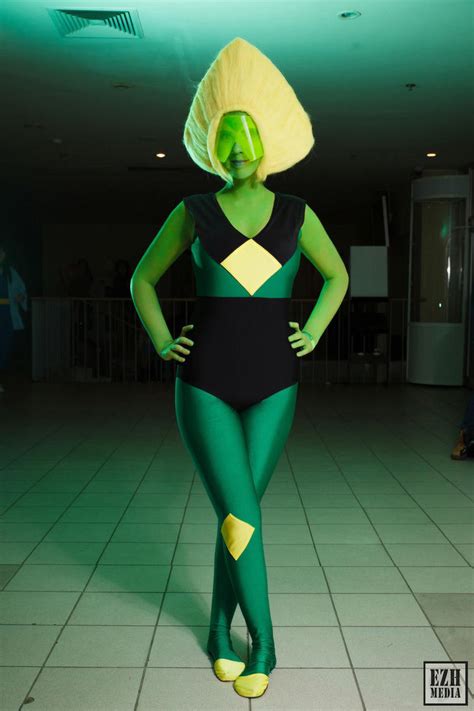 Smol Peridot Cosplay by Sioxanne on DeviantArt