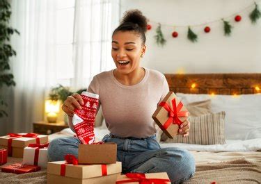 How to Guess Your Christmas Presents | ehow