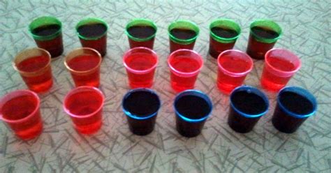 Vodka Jelly Shots Recipe by Bronzilly - Cookpad