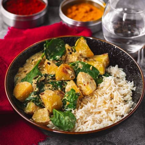 Potato and Spinach Curry - Awesome on 20