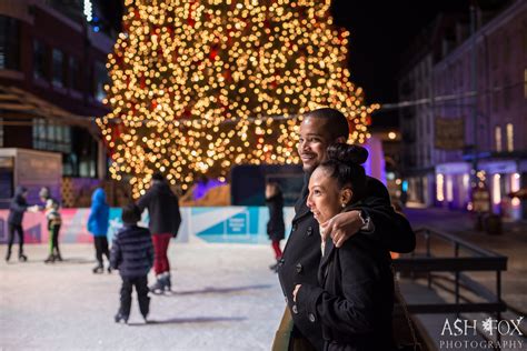 NYC South Street Seaport Christmas Tree Marriage Proposal - Ash Fox ...