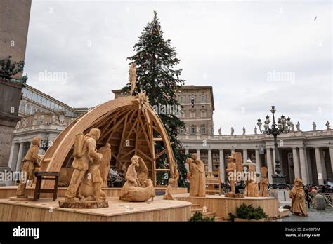 Vatican's Christmas Tree and Nativity Scene in St. Peter's Square. Pope ...