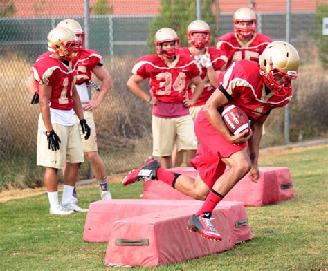 Centennial High School Football Practice | Photo Gallery | bakersfield.com