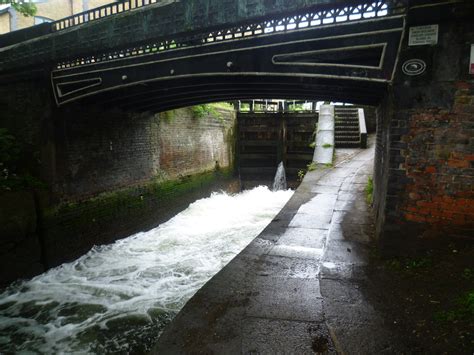 Old Ford Top Lock on the Hertford Union... © Marathon cc-by-sa/2.0 :: Geograph Britain and Ireland