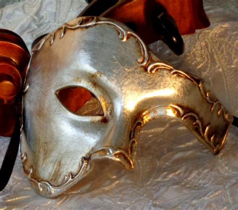 Silver Phantom Mask - Masquerade Masks Australia - Free Post