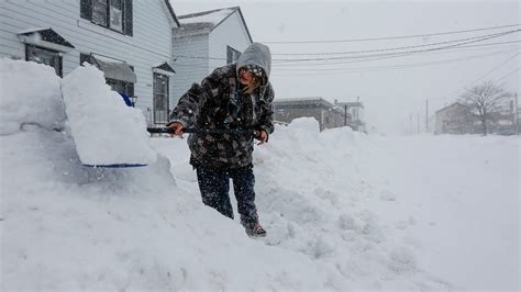 Weather forecast: Snow, bitter cold blast USA thanks to polar vortex