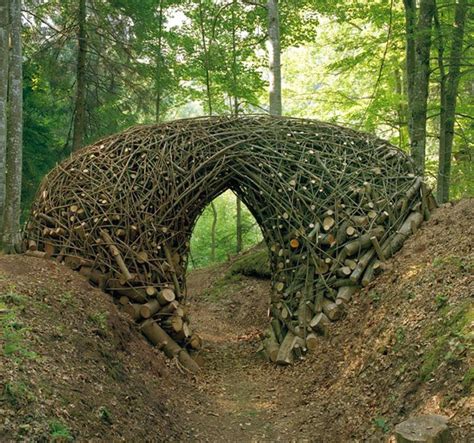 News Dumper: 12 creative natural sculptures