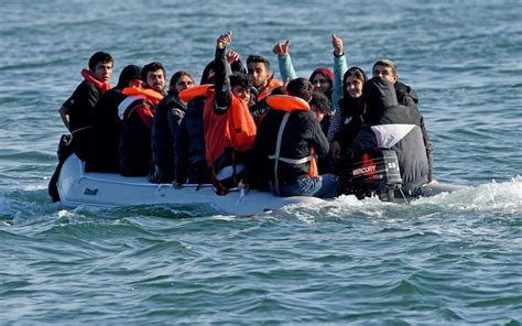 Illegal migrants crossing Channel to hit record 7,500, four times rate last year, says study by ...