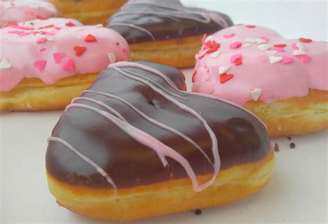 Dunkin Donuts - Heart Shaped Donuts for Valentine's Day {Giveaway ends ...