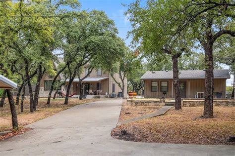 Cabins in Lake Brownwood, TX via cozycozy