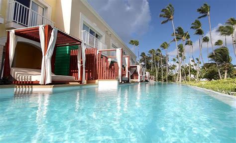 Swim-up rooms and suites are becoming increasingly popular at resorts ...