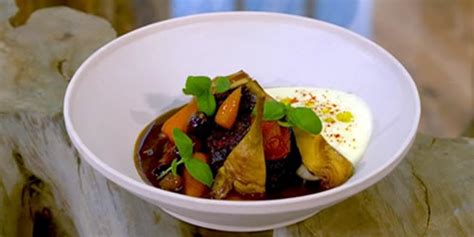 Daube de boeuf Provençal – Saturday KitchenSaturday Kitchen