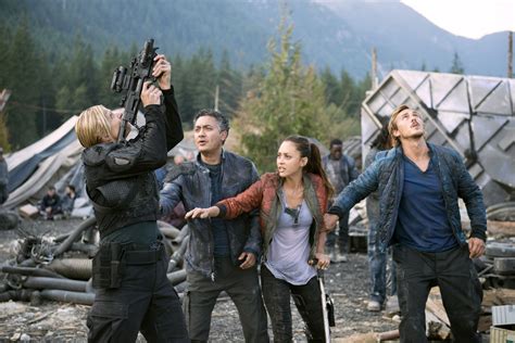 The 100 - Season 2 Episode 4 Still The 100 Tv Series, Drama Series ...