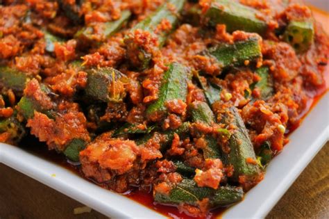 Dhaba style Spicy Okra | Bhindi Masala Curry | Vismai Food