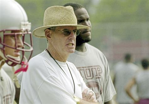 College Football Hall of Fame coach Frank Cignetti Sr. dies at 84 ...