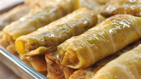 Malfuf Mahshi → Rollitos de Repollo Rellenos de Carne (Receta) | Repollo relleno, Comida egipcia ...