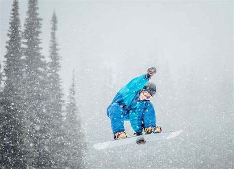 B.C. Interior golf courses delay openings due to unusual winter | CBC News