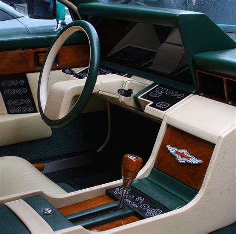 Car interior looks like it was designed by Syd Mead : r/Cyberpunk