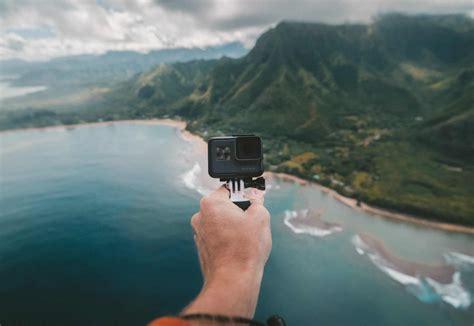 GoPro Hero 8 Vs DJI Osmo Pocket: Which Is The Better Travel Camera ...