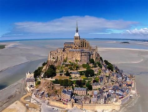 10 Fascinating Facts About Mont Saint-Michel — the Medieval City on a Rock – 5-Minute History