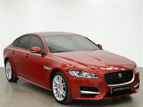 Jaguar XF R-SPORT (red) 2016-12-28 | in London | Gumtree