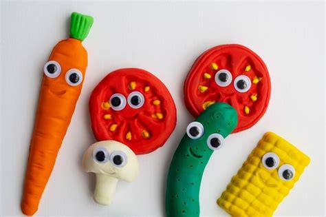 Interesting Fruits and Vegetables Craft Ideas For Kids- EuroSchool