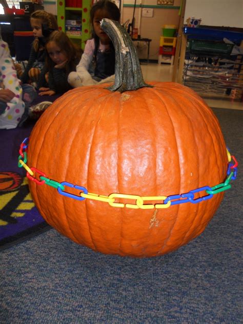 Pumpkins Preschool, Thanksgiving Activities For Kindergarten, October Activities, Halloween ...