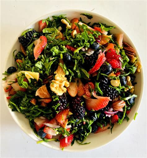 Spinach Fruit & Nut Salad - Increedible India