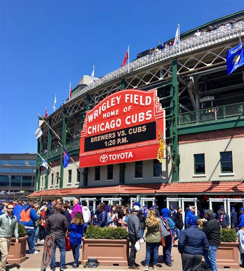 Wrigley field in chicago illinois – Artofit