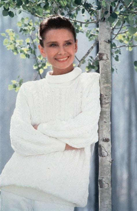 18 Beautiful Photos of Audrey Hepburn in Her Last Movie "Always", 1989 ...