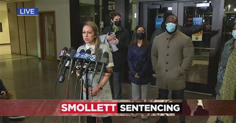 Attorney Gloria Rodriguez speaks after Jussie Smollett sentencing - CBS Chicago