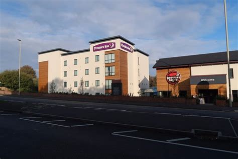 Premier Inn Stourbridge Town Centre Hotel - UPDATED 2018 Prices ...