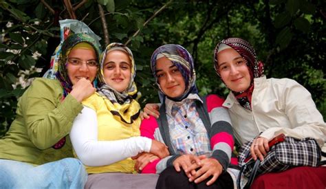 “Struggle and sacrifice” – being a woman in modern-day Turkey » SAT-7 UK