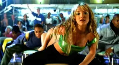 Britney Spears - (You Drive Me) Crazy