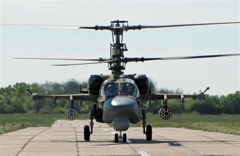 The Kamov Ka-52 "Alligator" [3372x2196] : MilitaryPorn