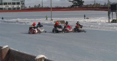 Eagle River host 61st Annual World Snowmobile Championship Derby | News | wjfw.com