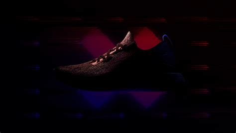 Nike-Epic React Flyknit :: Behance