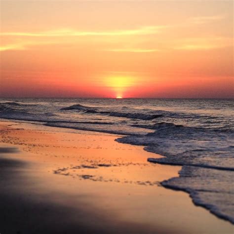 Pin by Rachel Maley on picskis | Sunrise beach, Sunrise, Beach