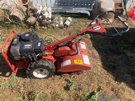 Snapper RT8 Rear Tine Rototiller Model 190702 w/ Briggs and Stratton 8HP Engine