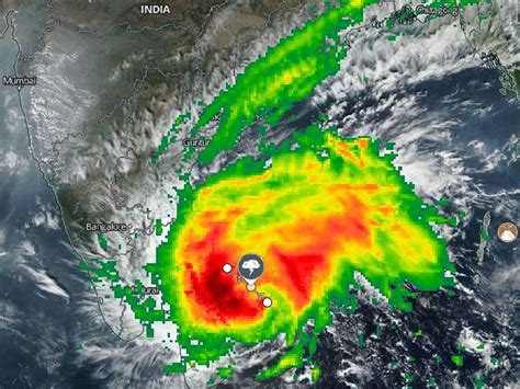 New cyclone developing near Sri Lanka