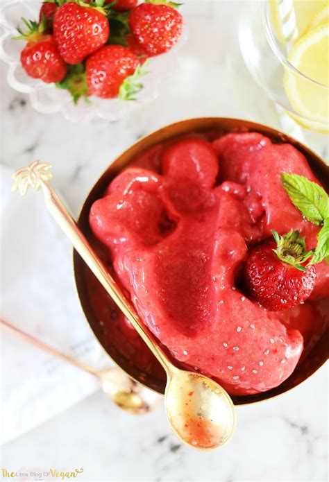 3 ingredient strawberry sorbet | Quick & easy recipe | The Little Blog ...