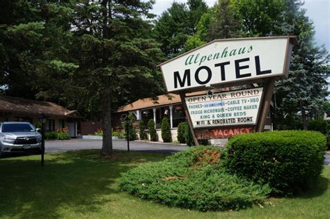 Hotels in Glens Falls, NY - price from $73 | Planet of Hotels