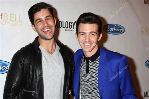 Josh Peck and Drake Bell – Stock Editorial Photo © s_bukley #52218415