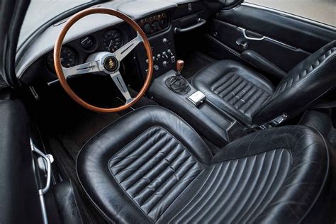 1967 Lamborghini 400 GT Coupe | Uncrate