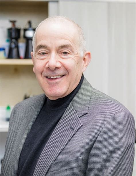 Meet Our Brooklyn Dentist, Dr. Robert Smith | Ralph Avenue Dental Care