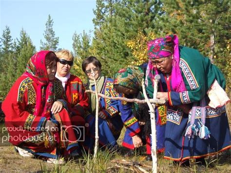 Nenets people | Samoyed, People, Folk art