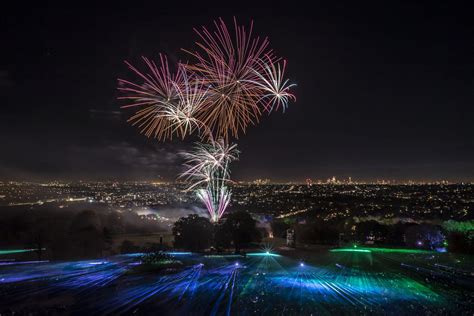 Best Places to See Fireworks in London on Bonfire Night | The Athenaeum