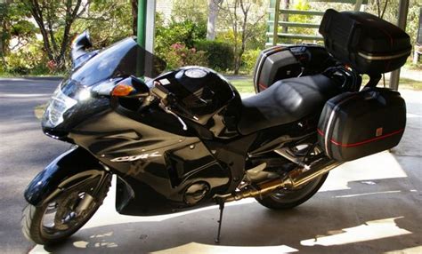 2007 Honda CBR1100XX Super Blackbird - Moto.ZombDrive.COM