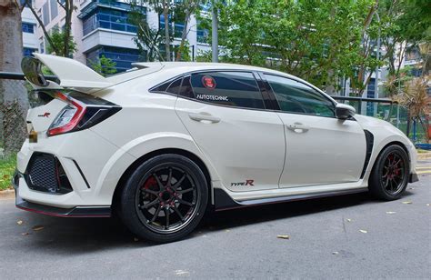 Honda Civic Type-R White Rays Volk CE28 Club Racer II | Wheel FrontHonda Civic Type-R White Rays ...